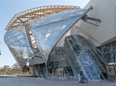 louis vuitton foundation building architect|louis vuitton foundation facts.